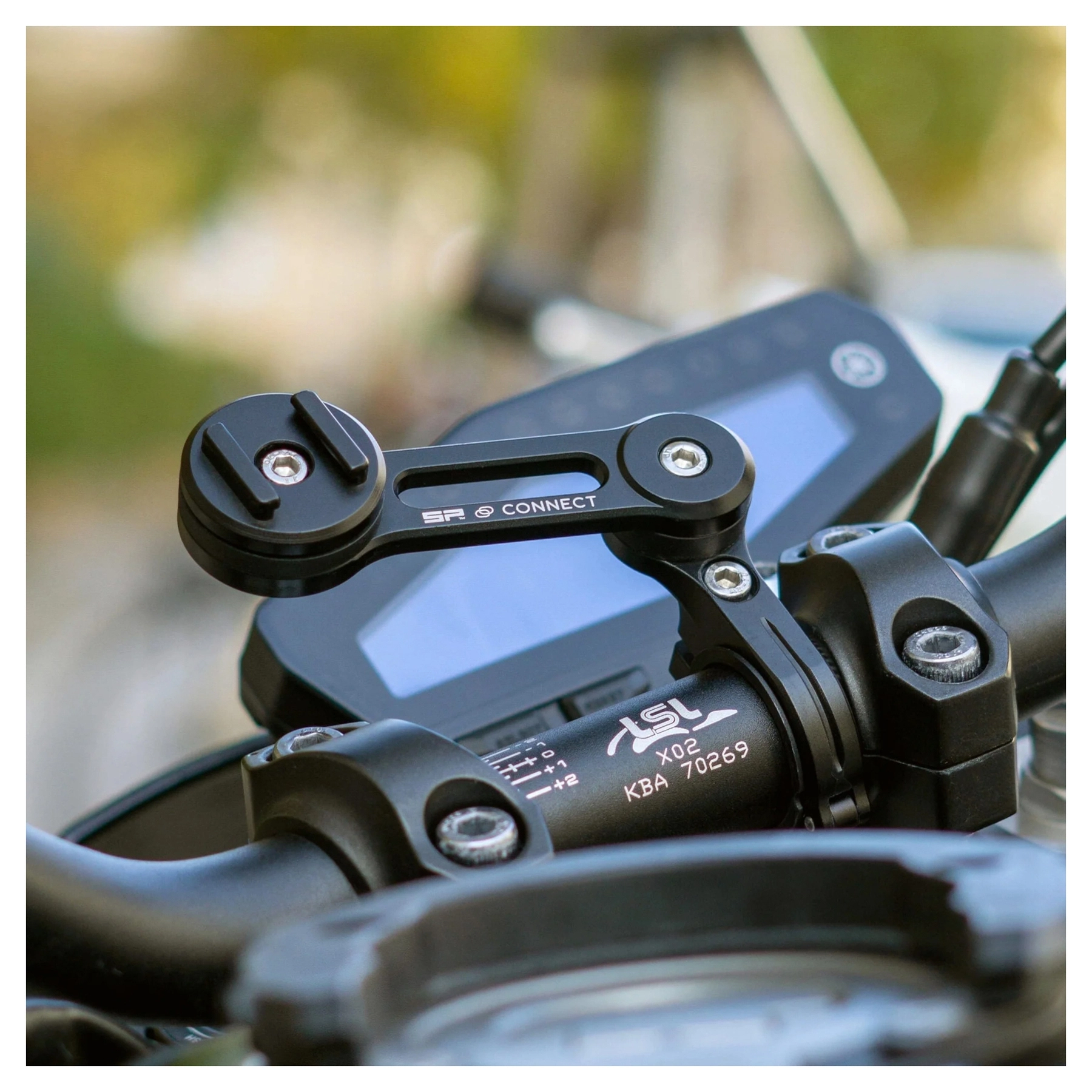 HANDLEBAR MOUNT