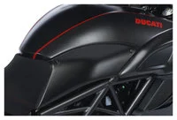 Comp. carb. per Ducati Diavel 2011-2018