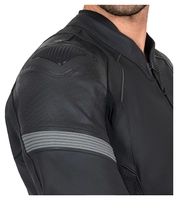 C-11.07 Men