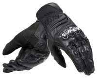 Carbon 4 Short