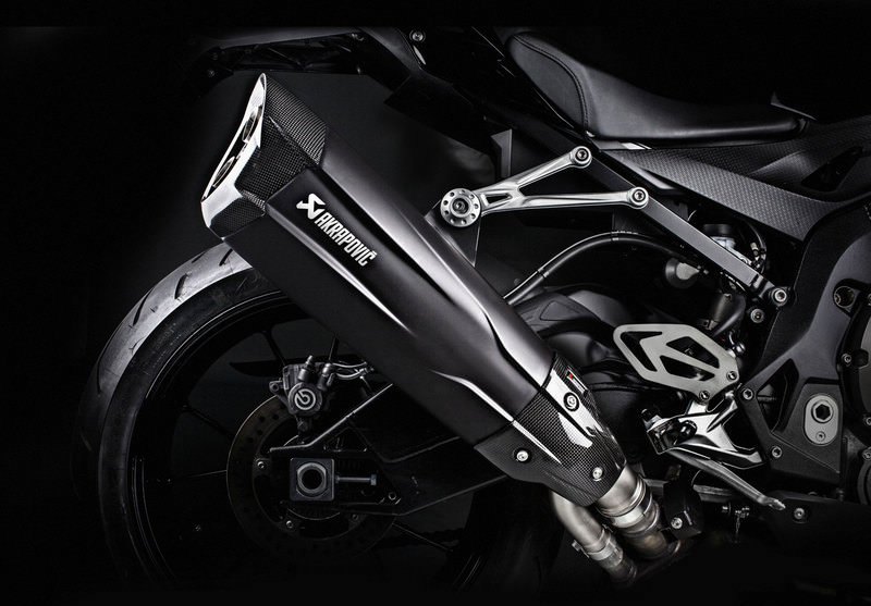 AKRAPOVIC SLIP-ON LIJN