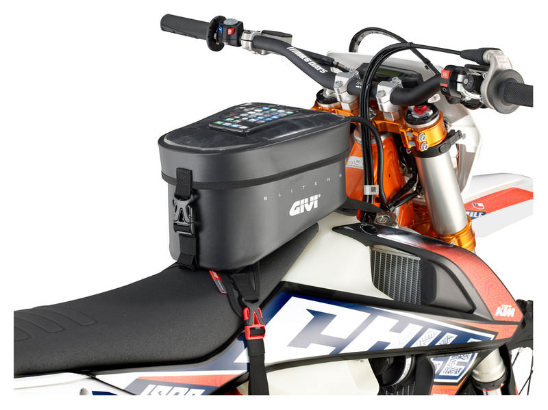 Givi GRAVELT TANK BAG 6 L WATERPROOF, BLACK