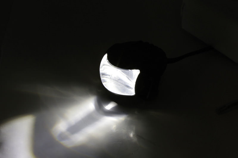 LED ABBLENDSCHEINWERFER