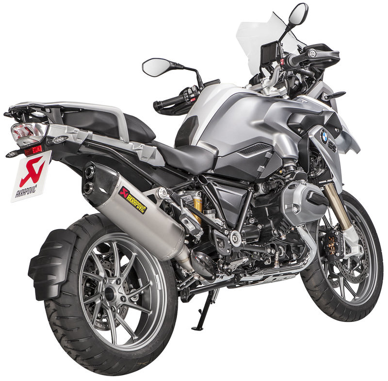 AKRAPOVIC SLIP-ON LIJN