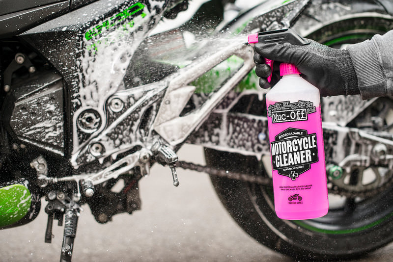 MUC-OFF MOTORCYCLE