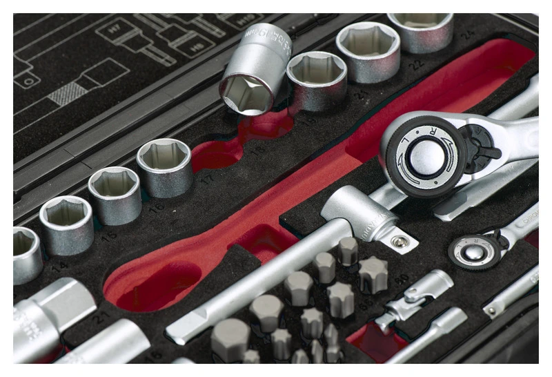 Socket Wrench Set, 69-Piece