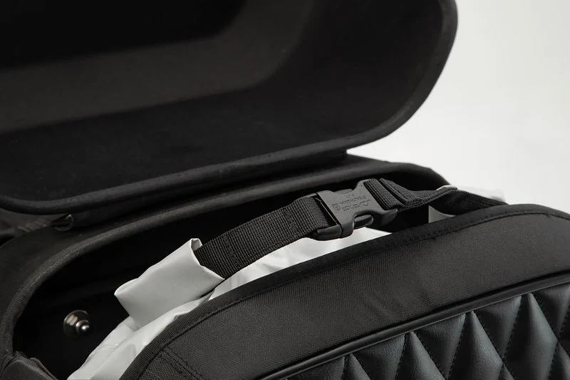 Side bag system LH H-D models