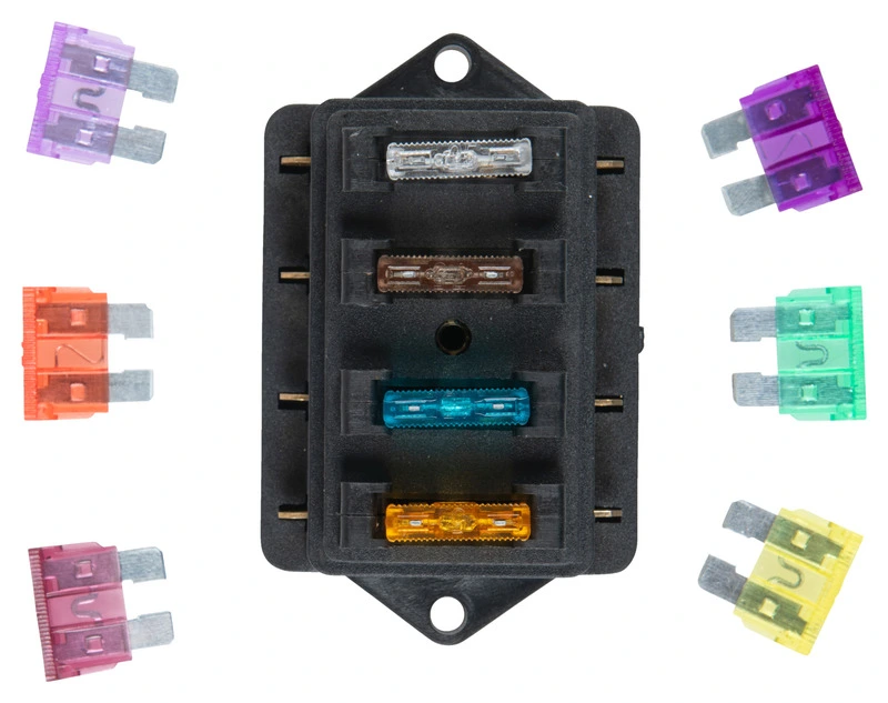 Fuse box for up to 4 fuses