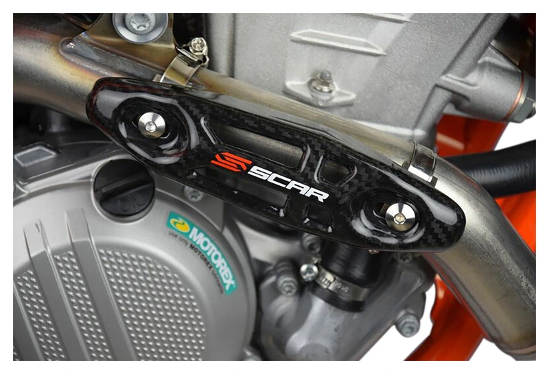 Protection universelle échap Scar Carbon