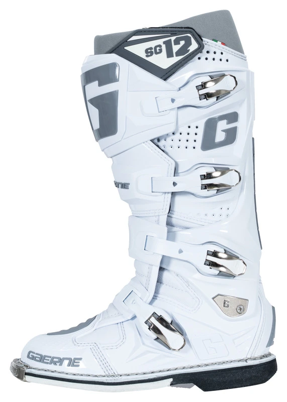 SG12