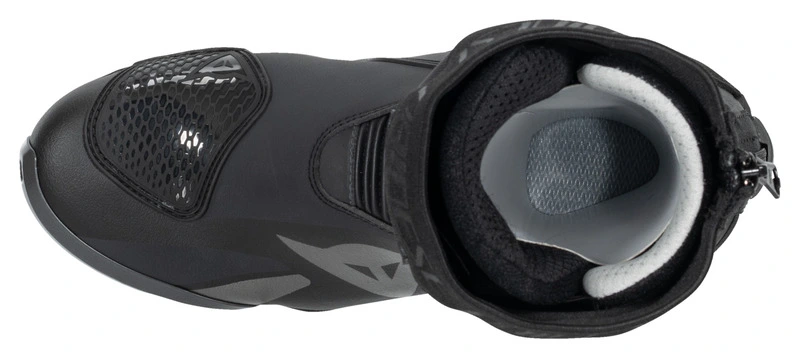 Axial 2