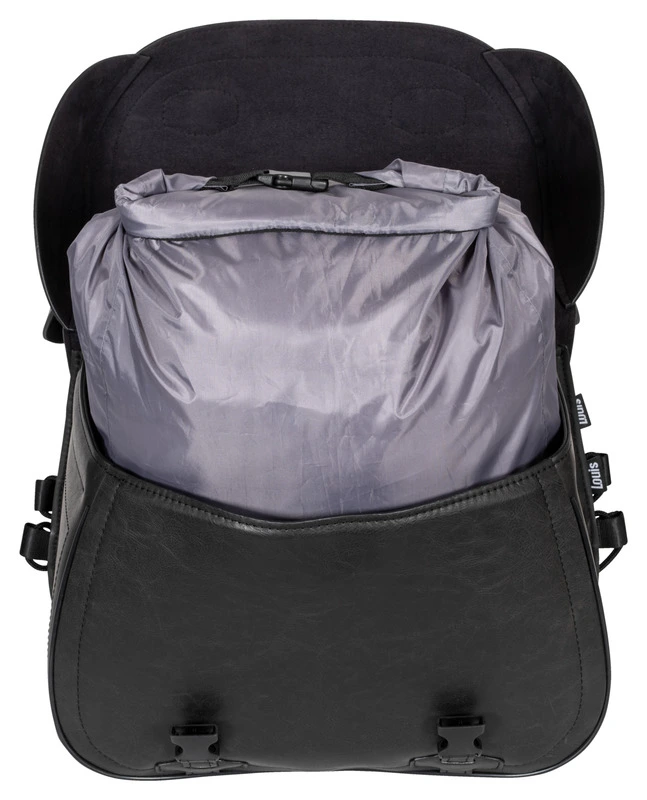waterproof inner pockets, 2 pieces