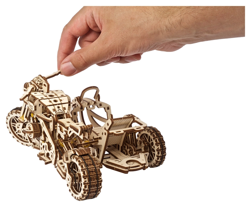 Model motocyklu UGEARS Scrambler UGR-10