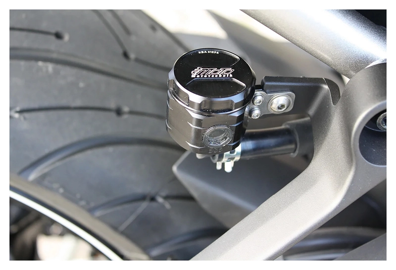 Réservoir liquide frein