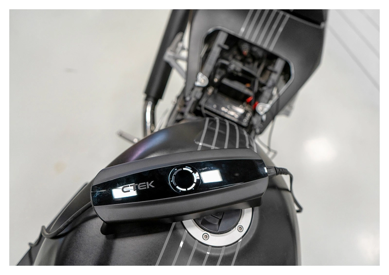 CS ONE Intelligent batteriladdare