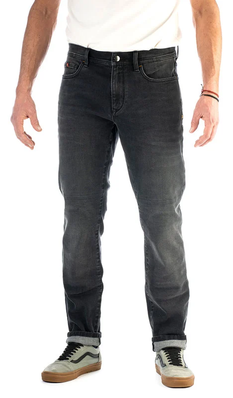 Tapered Slim Jeans Model 2020