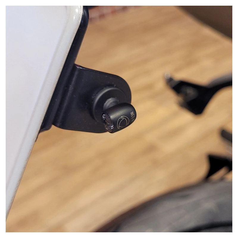 Spot Dark Indicator