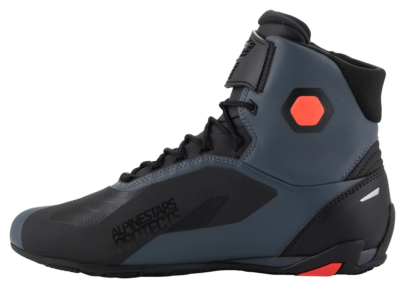 Faster 4 Bottes