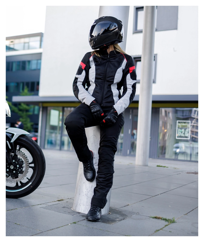 C-20.02 Ladies Blac