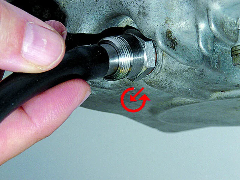 Oil Drain Valve