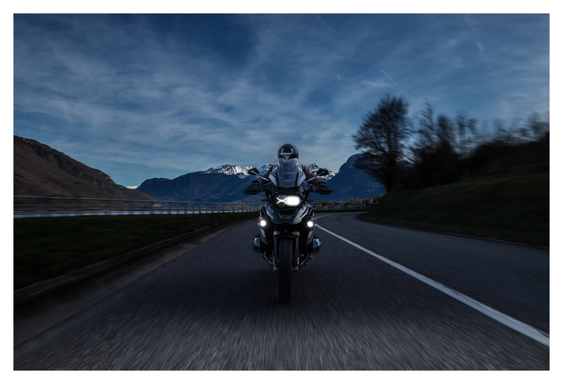 Ultinon Pro6000 Boost H7 LED gen2 Moto
