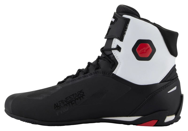 Faster 4 Bottes