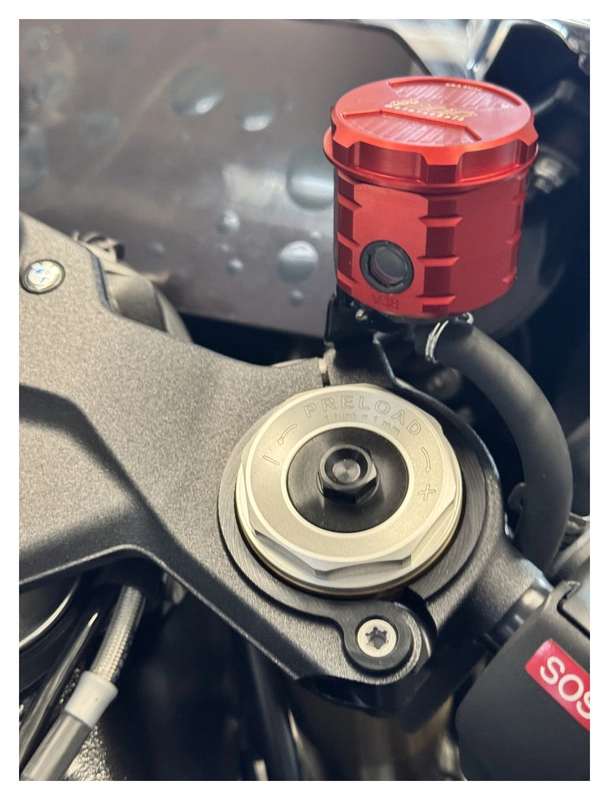 Réservoir liquide frein