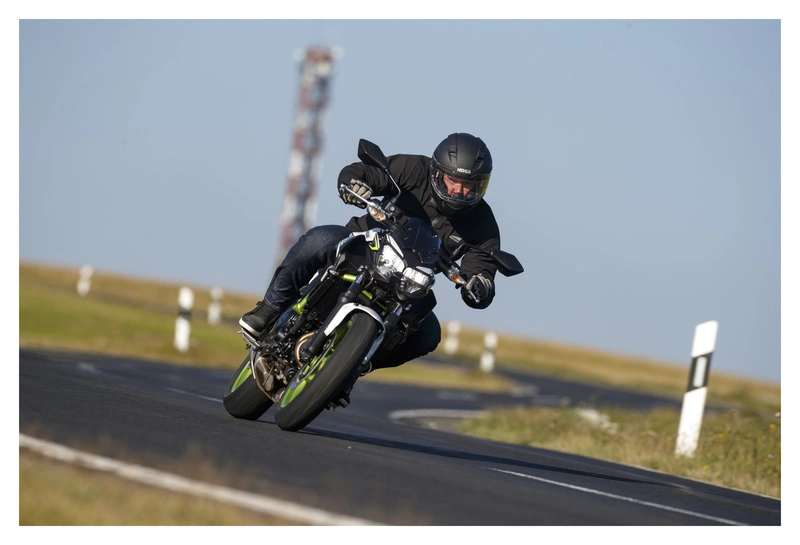 Touring Men 202 Motorcycle