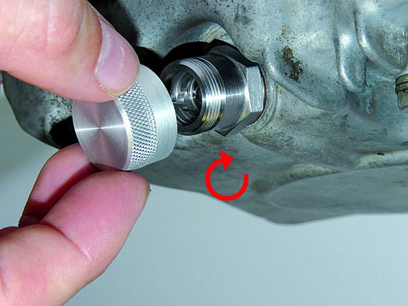 Oil Drain Valve