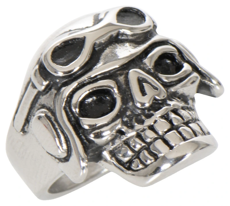 *Skull Pilot*, Ring