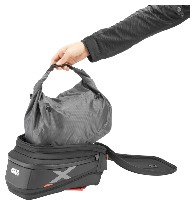 X-Line XL06 Tankväska Tanklås