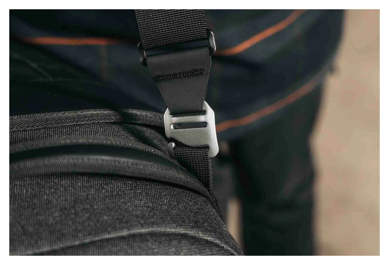Shoulder strap LA12