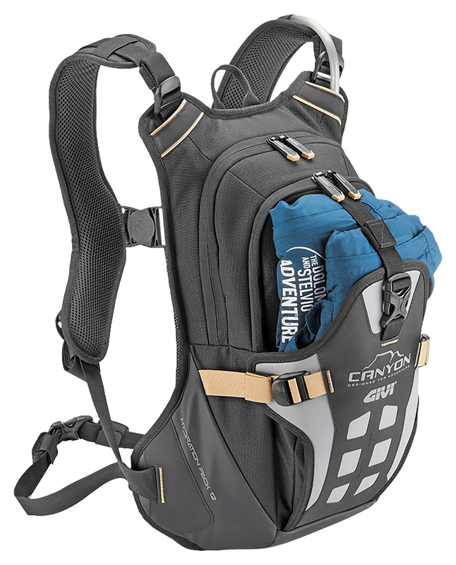Givi CANYON Enduro backpack 12L low-cost | Louis 🏍️