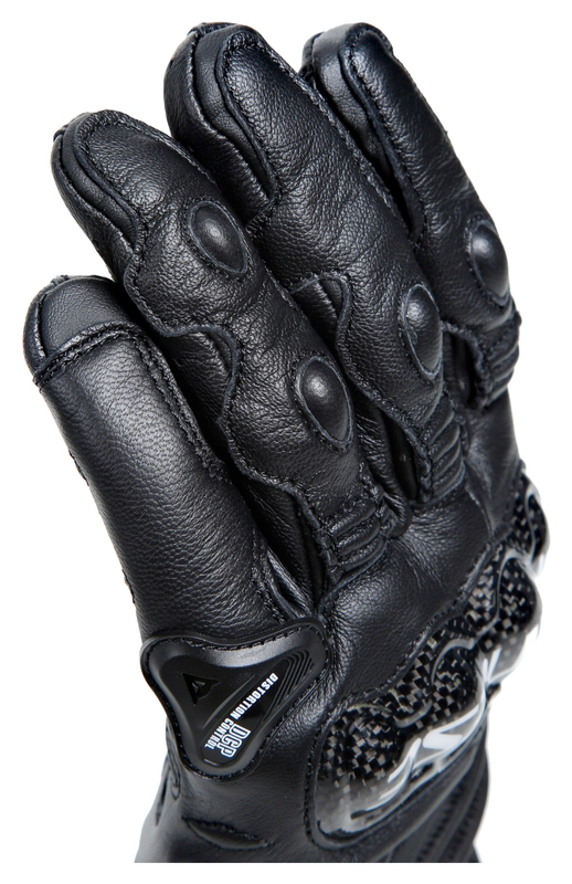 Carbon 4 Short