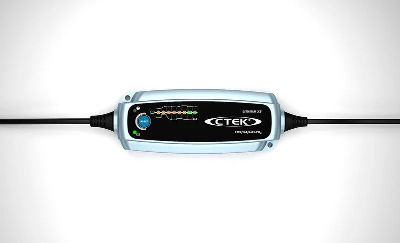 Chargeur de batterie CTEK Lithium XS
