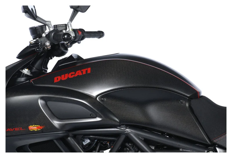 Carbonteile für Ducati Diavel 2011-2018