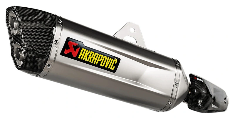 GAMME SLIP-ON AKRAPOVIC