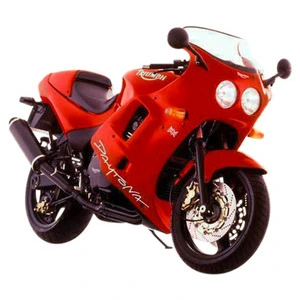 DAYTONA 900