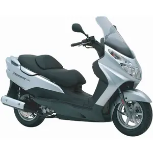Suzuki burgman uh 125 store